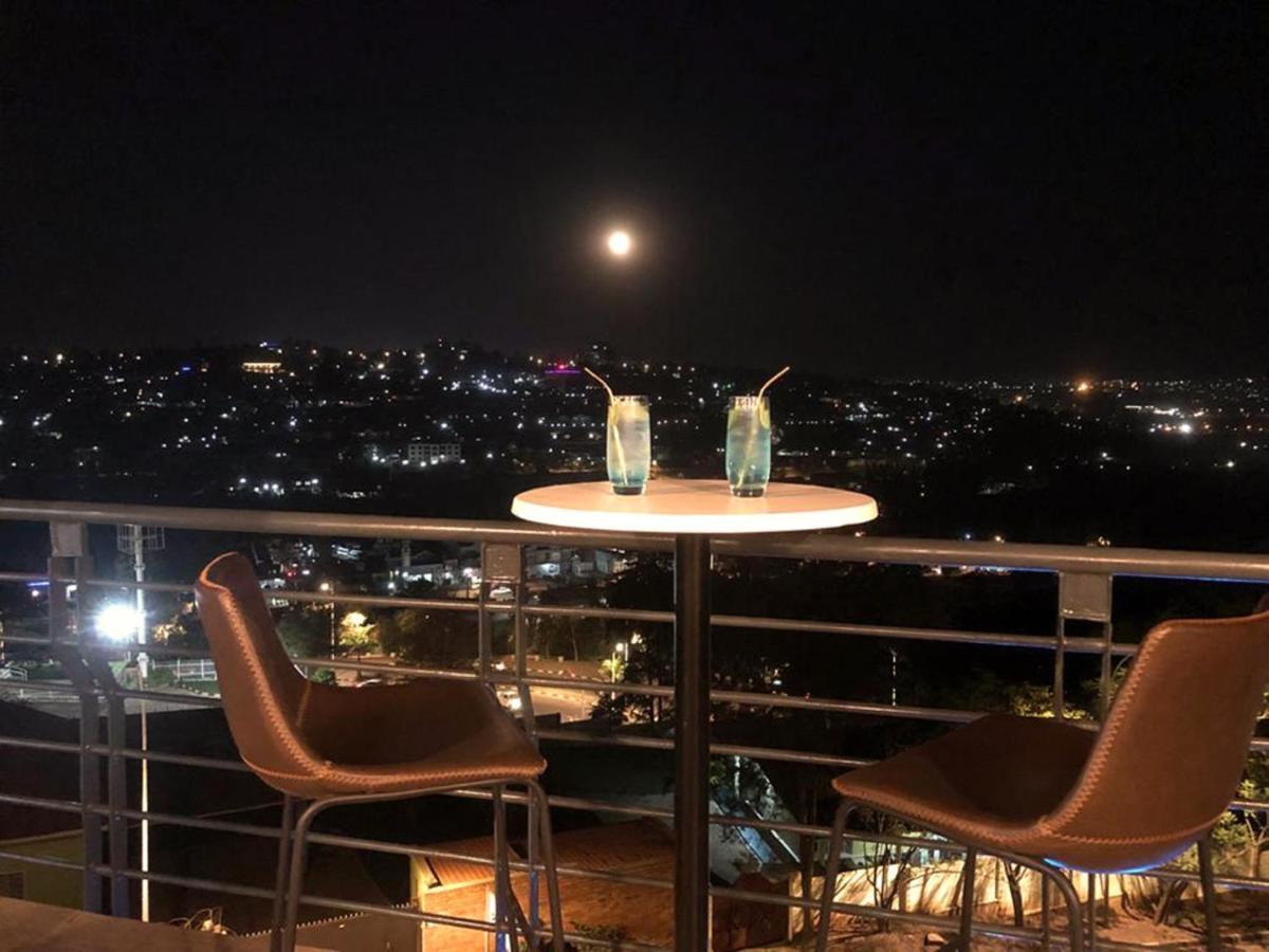 Mythos Boutique Hotel Кигали Экстерьер фото